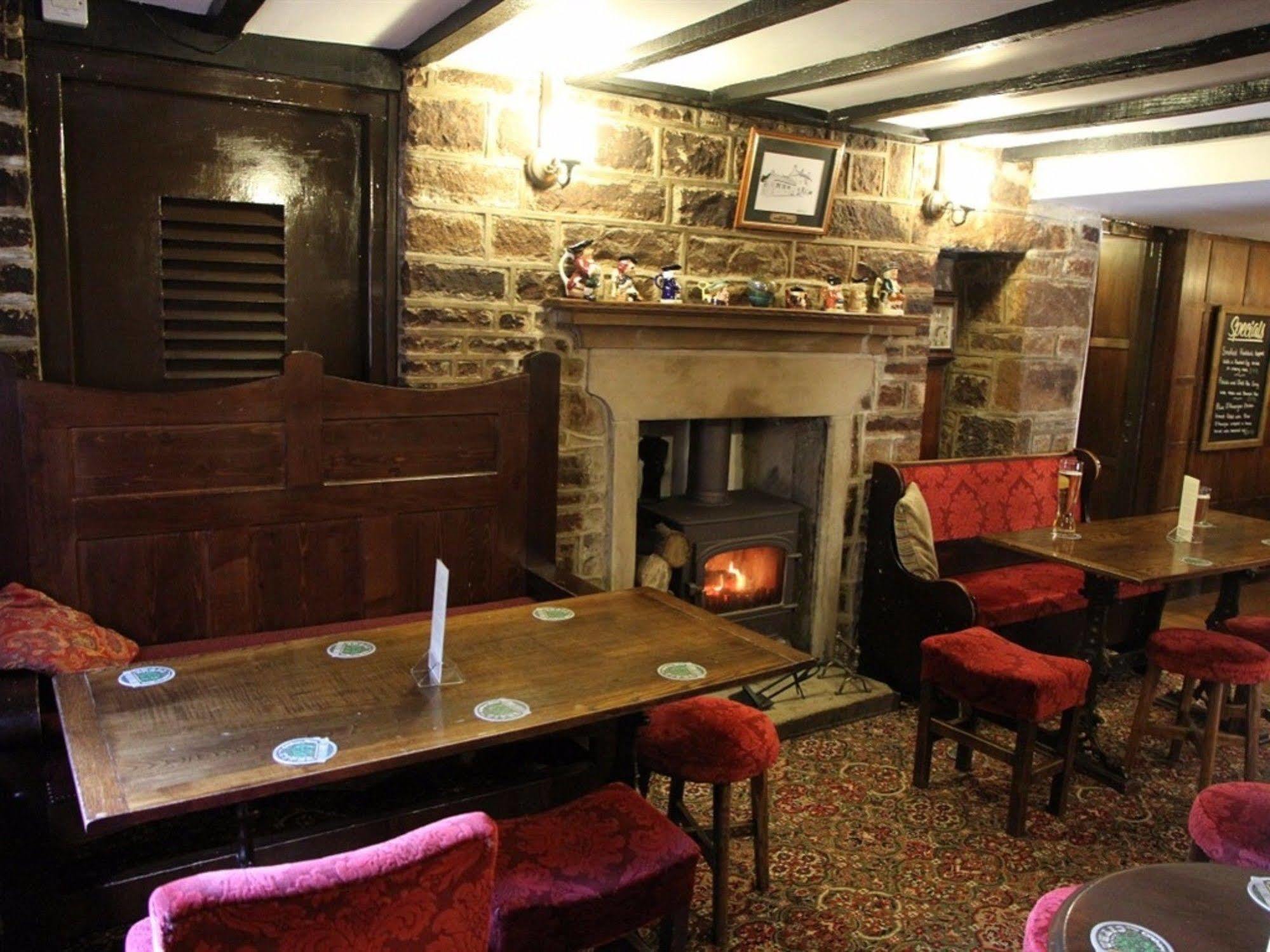 The Jug And Glass Inn ماتلوك المظهر الخارجي الصورة